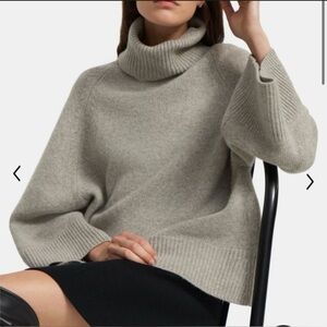 Theory Light Gray Turtleneck Sweater in wool and cashmere